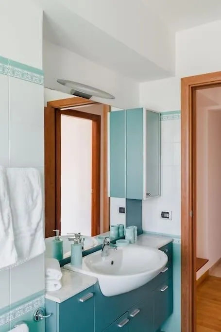 Cinecitta Incantevole E Moderno 2+2+1 Ac Wifi Rome Apartment